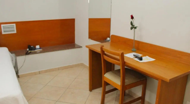 Ônix Hotel, Rezervasyon Otel Assis Sao Paulo
