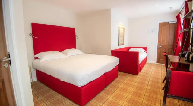 Семейный номер Standard The Skye Inn