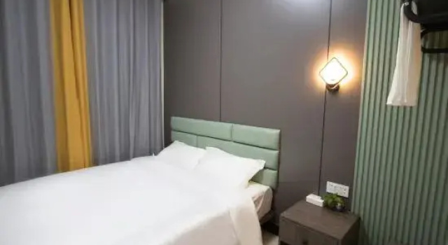 Люкс Nanning New Sunshine Apartment (Nanning Guangxi University Xinxiu Park Subway Station)
