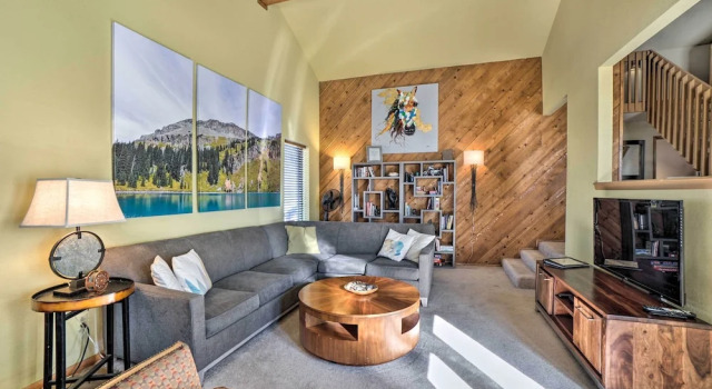 Pagosa Springs Getaway w/ Patio & Lake Views!