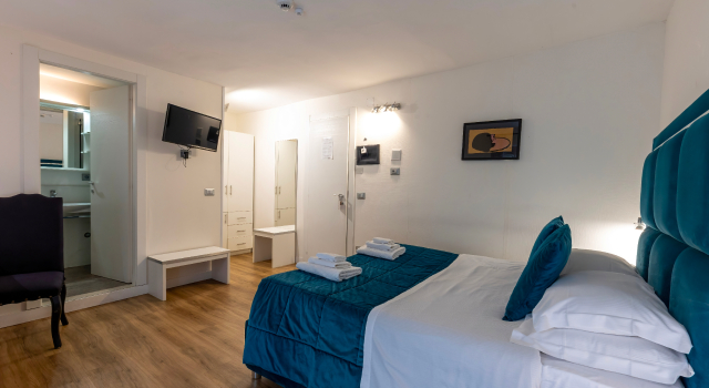 Двухместный номер Standard Il Tesoro Smart Suite & SPA