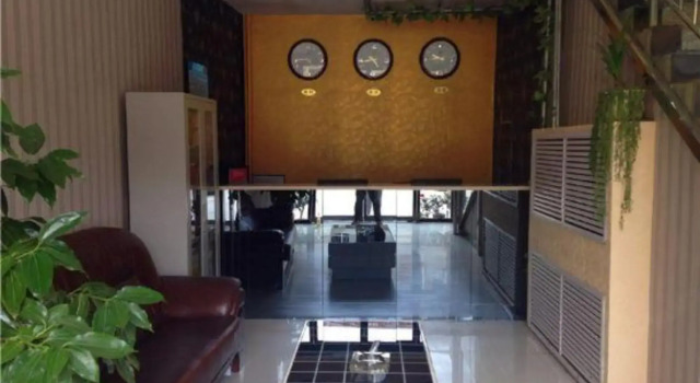 Laiba Express Hotel, Book Hotel Pingliang Gansu
