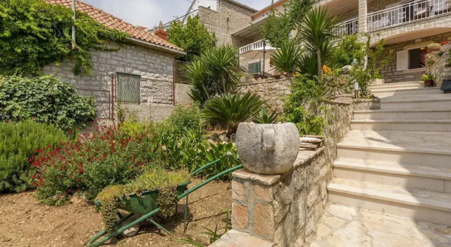 Matea - 20m From the sea - A1