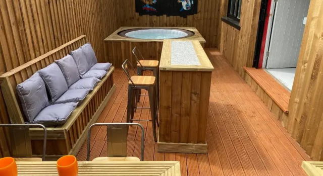 Апартаменты Mason Street Apartment Sleeps 16