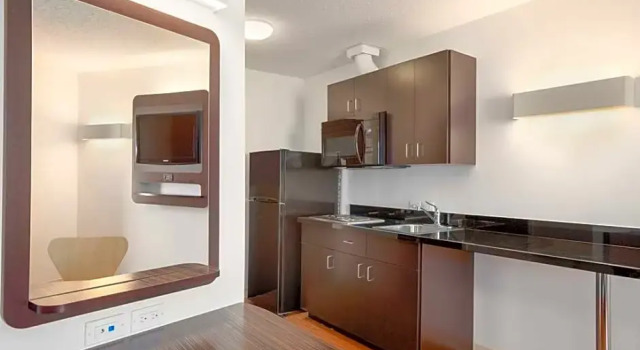 Quadruple suite Motel 6-Swift Current, SK