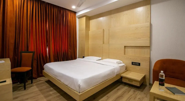 PPH Living Railotel Coimbatore, Забронировать Отель Отели штата Тамилнада 3 звезды, 3*