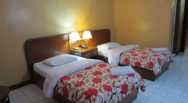 Hotel Soriente, Varaa Hotelli Malate Metro Manila