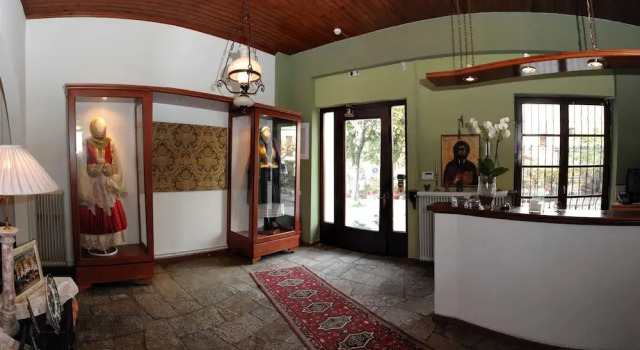 Barbara Museum Hotel, Book Hotel Volos 