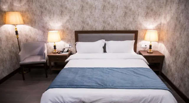 Люкс Macara Sheki City Hotel