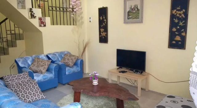 Alaminos Backpackers & Travelers nest, Rezerwuj Hotel Hotele w Ilocos Region z parkingiem, Parking
