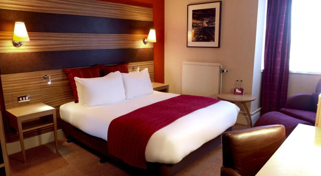 Двухместный номер Deluxe Crowne Plaza Chester by IHG