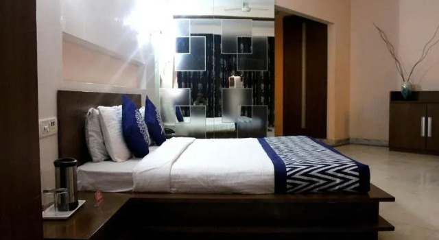 OYO Rooms Vikas Puri New Delhi, Забронировать Отель Отели Нью-Дели с завтраком, Завтраки