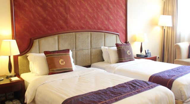 Двухместный номер Deluxe Royal Plaza Hotel