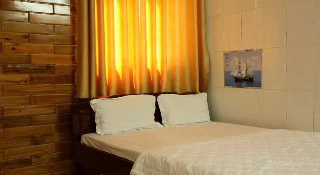 Hung Thinh Hotel, Забронировать Отель Отели Куинён с парковкой, Парковка