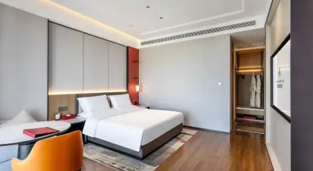 Люкс Business Hatyai Merridian Hotel