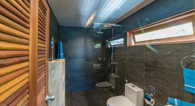 Вилла с видом на море The Joy Beach Villas
