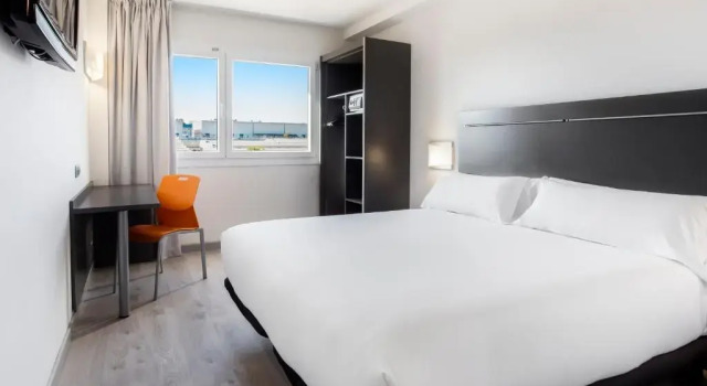 Двухместный номер Standard B&B HOTEL Barcelona Rubí