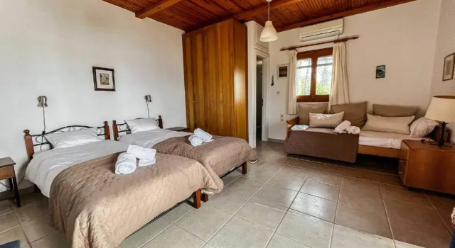 Villa Panorama Skopelos - Amazing sea view, private pool, sleeps 7, private & peaceful!, Забронировать Вилла Отели Глоссы с парковкой, Парковка
