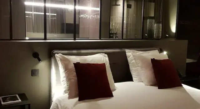 Номер Luxury U Eat & Sleep Antwerp