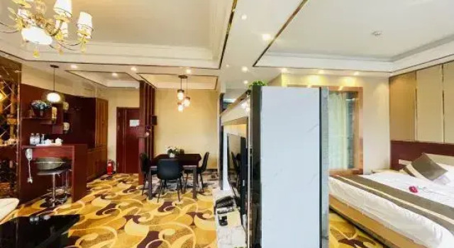 Люкс Deluxe Shenzhen Huibinlou Hotel