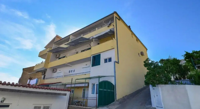Apartments Marieta