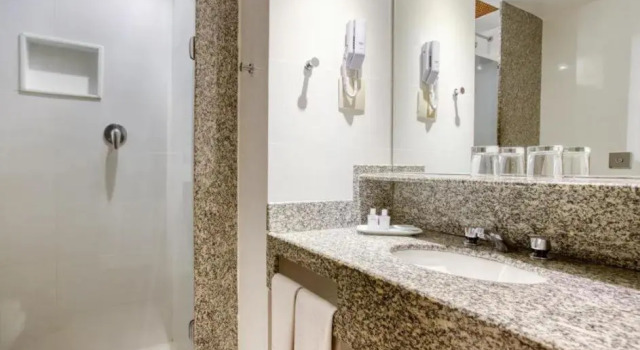 Четырёхместный номер Standard Premier Copacabana Hotel
