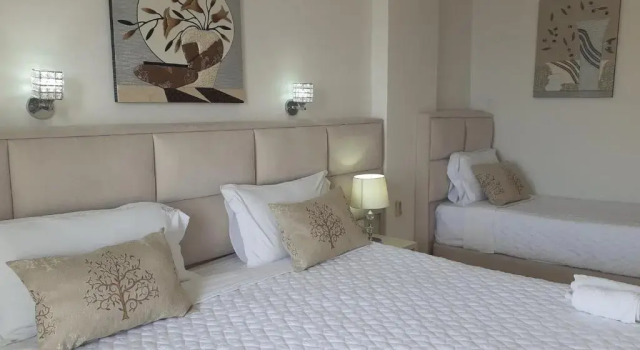 Трёхместный номер Standard Ceko Hotel