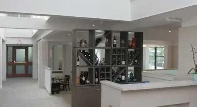 Blue Mountain Mosaic Boutique Suites, Забронировать Бутик-отель Отели Коллингвуд с бассейном, Бассейн