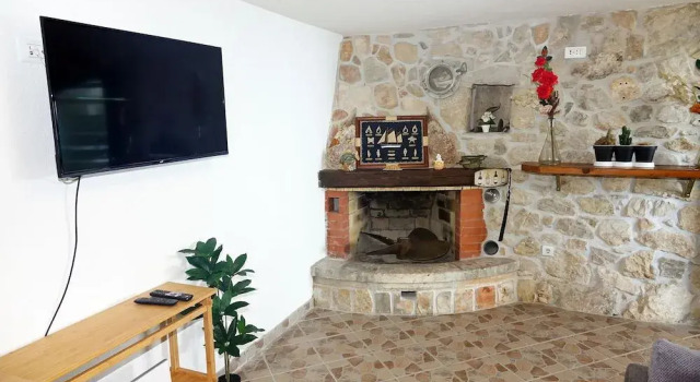 House Niksa