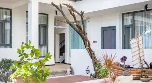 22/5000 Dali Sea Courtyard · Designer Sea View Hotel (Double Corridor Scenic Area Store)