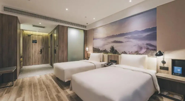 Atour Hotel Chongqiang Jiangbei Airport, Buchen Sie Hotel 4-Sterne-Hotels in Chongqing, 4*