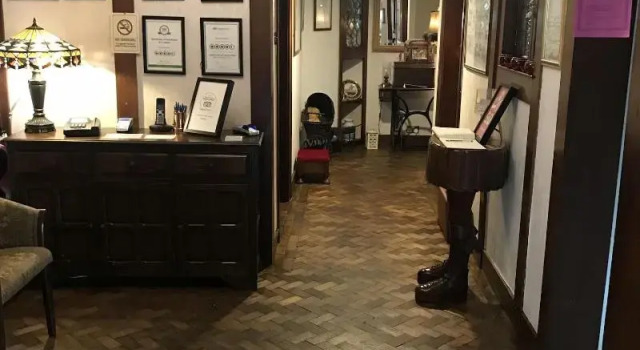 Barons Court Hotel, Buchen Sie Hotel Wolverhampton West Midlands