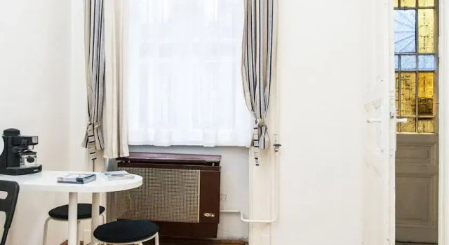Oktogon Studio Apartment, Забронировать Апартаменты/квартира Будапешт Центральная Венгрия