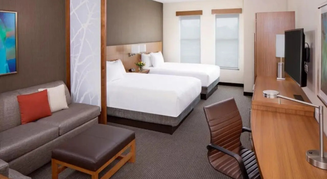 Hyatt Place Florence Downtown, จอง โรงแรม Florence เซาท์แคโรไลนา, ใกล้ Florence National Cemetery