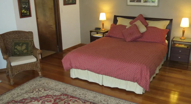 Braeside Bed & Breakfast, 予約 ホテル Diddillibah クイーンズランド州
