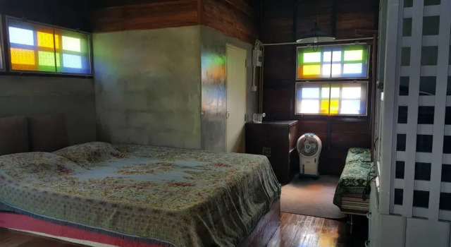 Коттедж с балконом Baan Aunjai Homestay