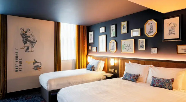 Номер Deluxe The Mercantile Hotel