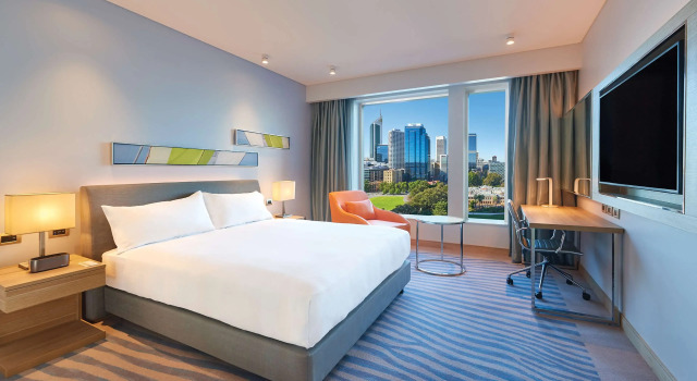 DoubleTree by Hilton Perth Waterfront
