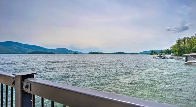 Bolton Landing Romantic Getaway for two, Забронировать Дом для отпуска Виллы Болтон-Лендинг, Вилла