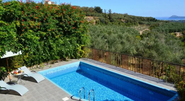 Villa Arion, Book Villa Hotels in Crete with a Pool, Swimming Pool