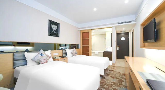 Двухместный номер Business Shenzhen Shekou Honlux Apartment