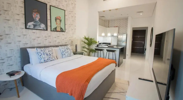 Plazzo Residence by One Perfect Stay, Забронировать Отель Отели Дубая с бассейном, Бассейн
