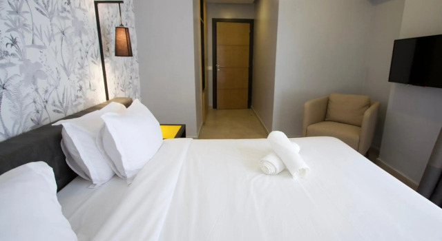 SuiteLoc Apparthotel