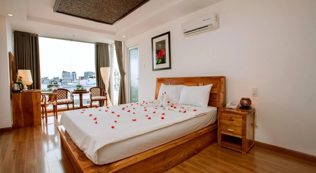 Rex Hotel and Apartment, Rezervovat Apartmán Hotely v Khanh Hoa s bazénem, Bazén