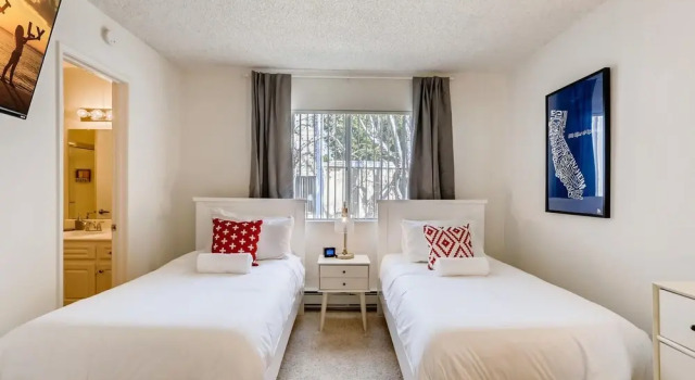 Escape At The Beach - Near Ritz Carlton - Private Entrance - 2BR - Fast WIFI - Free Parking! (MB2), Varaa Hotelli Dana Point Beach Cities Orange County