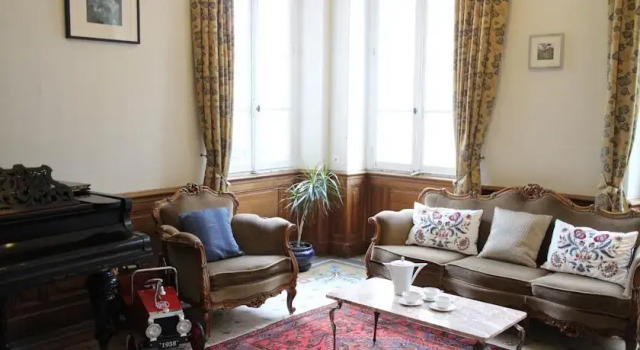 La Maison dhôtes du Chapelier, Забронировать Отель Эспераза Корбьер, рядом с Музей шляп Эсперазы