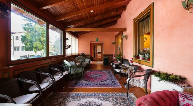 Hotel Ristorante La Nuova Fattoria, Book Hotel Oricola 