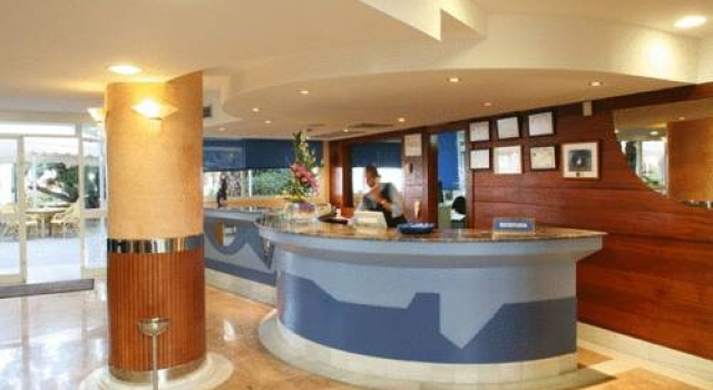 allsun App.-Hotel Orquidea Playa, Rezerwuj Apartamentowiec hotelowy Hotele w Majorka z parkingiem, Parking