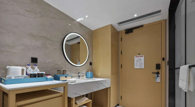 Двухместный номер Standard Hilton Garden Inn Anshan Haicheng