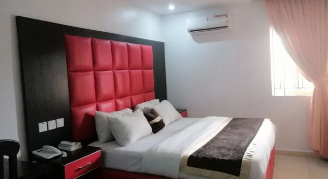 Chalon Suites, Book Hotel Ikeja 